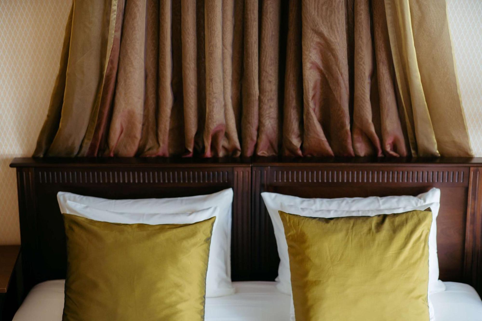 Grand Hotel Karel V Utrecht Exteriér fotografie Pillows